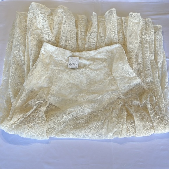 Free People Beat of the Moment Lace Maxi Skirt Sheer with shorts Size 4 NEW - Picture 11 of 15